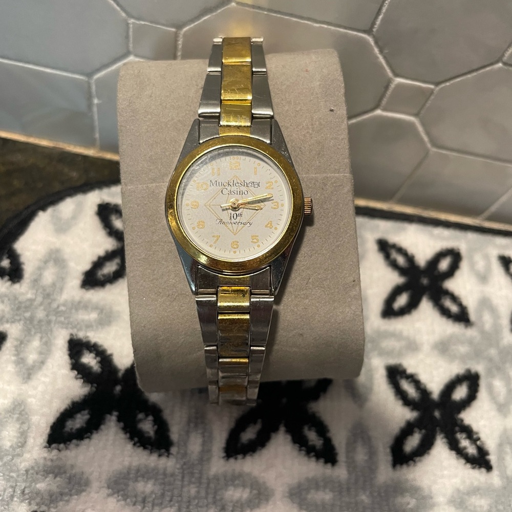 Muckleshoot casino 10th anniversary watch